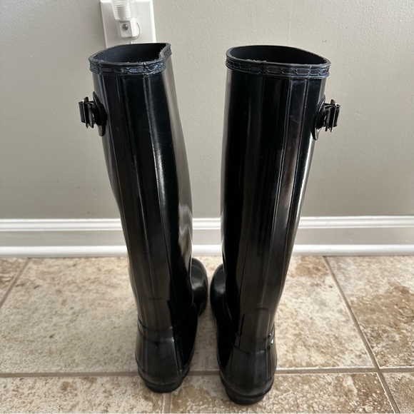 Hunter Women's Original Tall Gloss Black Rain Boots - Size 8 - Picture 6 of 13